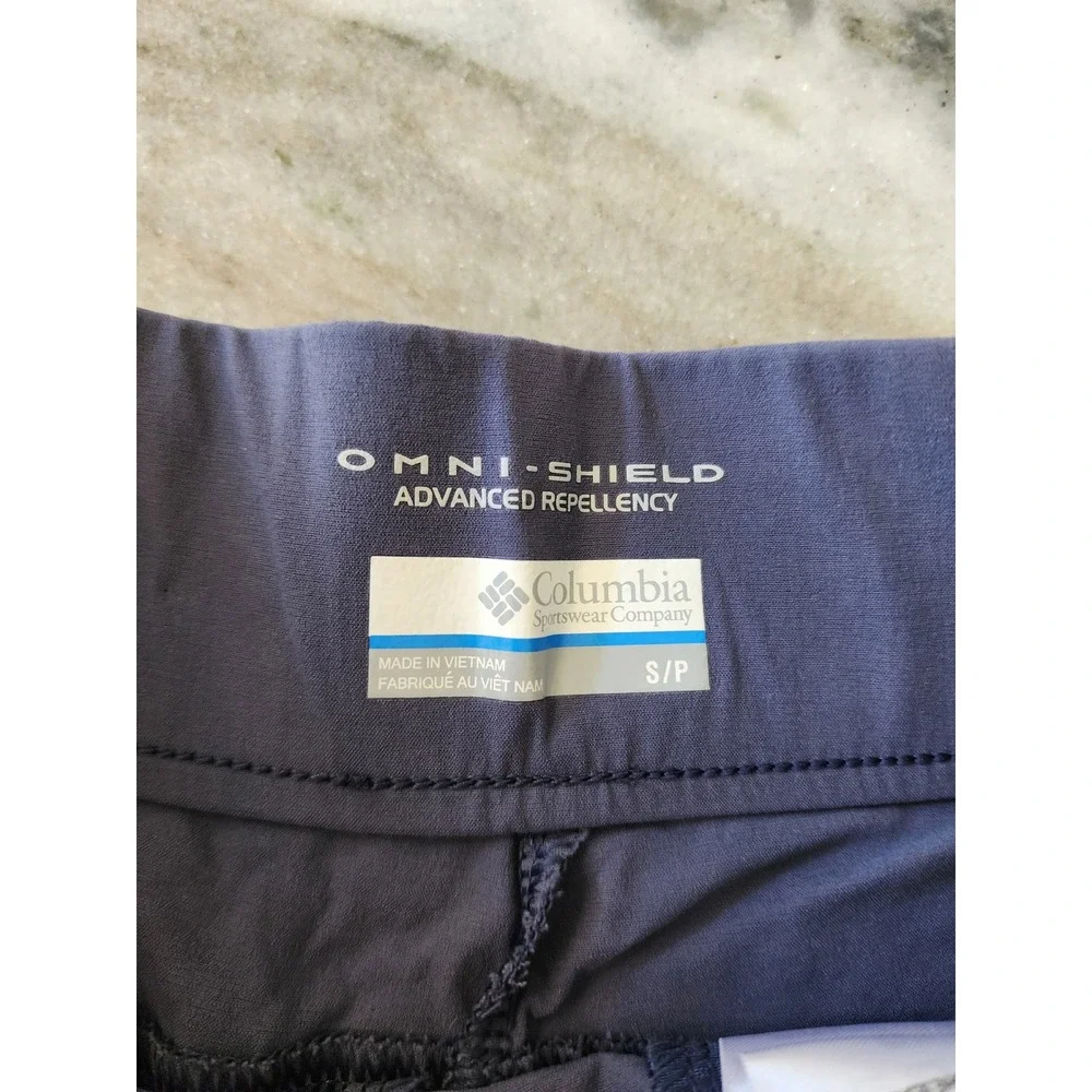 Columbia Womens Omni-Shield Pull On Hiking Shorts Purple Blue Gray AK0418 Size S